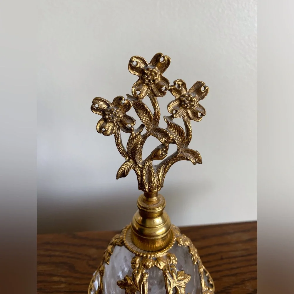 Vintage Gold Floral Perfume Bottle - Picture 2 of 6